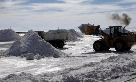Más de 50 empresas mineras negociarán acuerdos con Chile sobre el litio