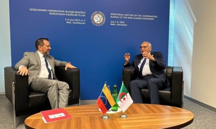 Canciller Gil agradeció la labor del embajador de Argelia