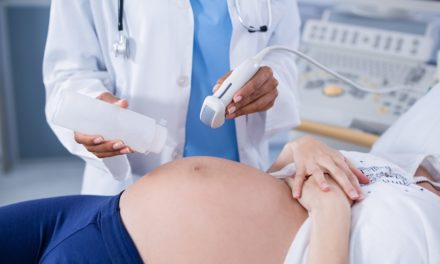 Patologías de la madre aumentan riesgo de complicaciones en el embarazo