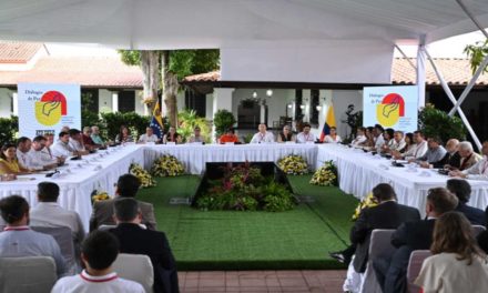 Instalado cuarto ciclo de diálogos de paz entre el Gobierno de Colombia y el ELN en Caracas