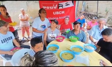 Exitoso sancocho comunitario en Bolívar con vecinos del sector Belén