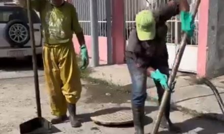 Realizados trabajos de acondicionamiento en áreas verdes y colectores de agua en Sucre