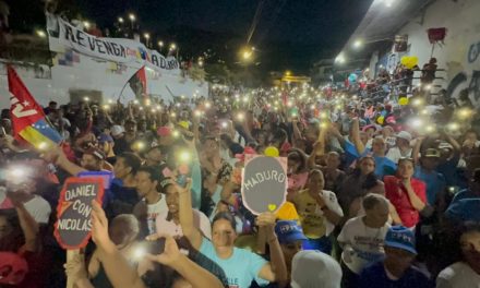 Presidente Maduro destacó participación popular durante marcha por la paz en Aragua