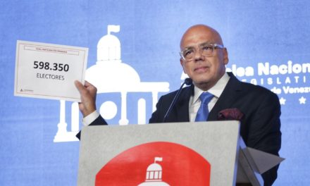 Jorge Rodríguez presentó al país pruebas del fraude del evento de Primarias