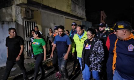 Gobernadora Karina Carpio inspeccionó situación por recientes lluvias en Las Tejerías