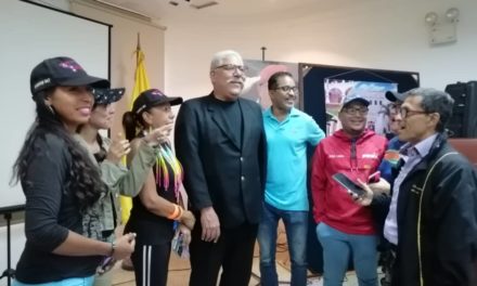 Congreso Nueva Época realizó foro «La voz de Venezuela en defensa de la paz»