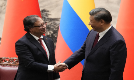 Gustavo Petro se reúne con su homólogo Xi Jinping