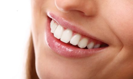Óptima salud dental mejora autoestima y reduce riesgo de enfermedades