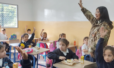Más de 285 mil estudiantes iniciaron clases presenciales en Aragua
