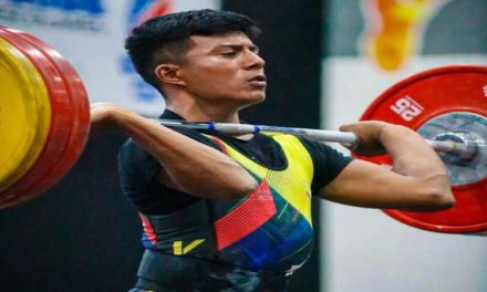Pesista Ángel Rodríguez obtiene oro en Juegos Escolares Centroamericanos