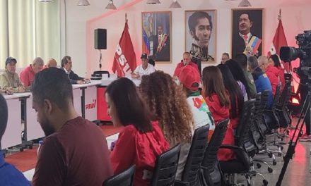PSUV: Pueblo responderá en defensa del territorio que le pertenece al país