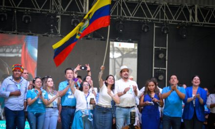 Luisa González presidirá Movimiento Revolución Ciudadana de Ecuador
