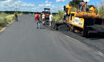 Vías de Aragua consolida trabajos de asfaltado en Memo