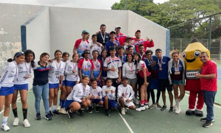 Racquetball aragüeño se llevó medalla de oro en el campeonato nacional