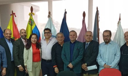 Embajador de Colombia en Venezuela visitó espacios de la UBA