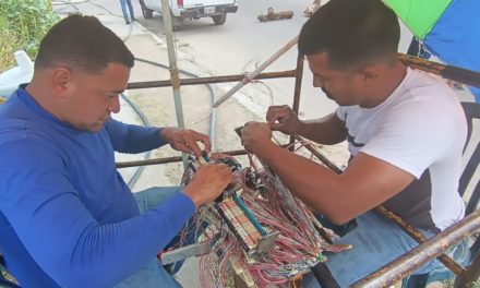 Cantv restituyó servicios a más de 300 familias en urbanismo Arsenal de Aragua