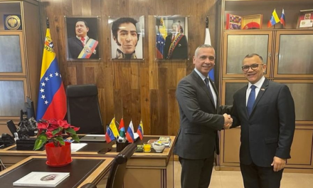 Embajadores de Venezuela y República Dominicana en Rusia dialogan sobre temas bilaterales