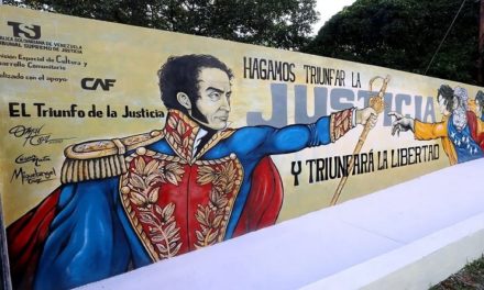 Develan mural “El Triunfo de la Justicia” en el TSJ