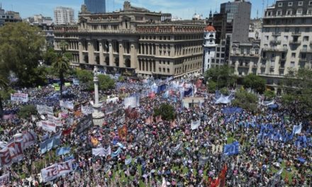 Organización argentina protestará en reclamo por efectos de medidas de Milei