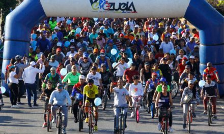 Exitosa 1era Gran Bicicletada Familiar «Sucre sobre Ruedas»