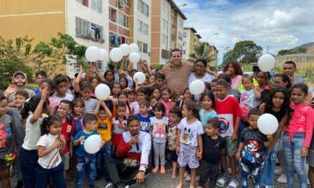 Incret Aragua colmó de felicidad a los niños de Ciudad Socialista de La Mora