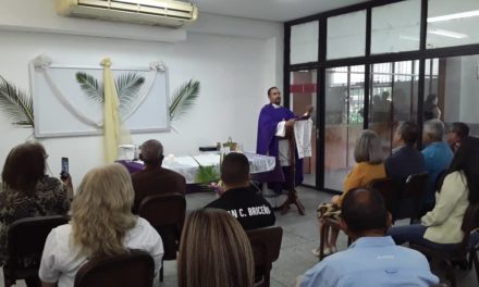 Universidad de Carabobo núcleo Aragua celebró tradicional Misa de Cenizas