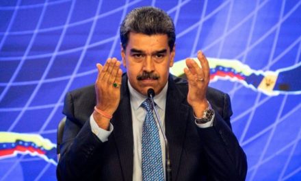 Presidente Maduro anuncia extensión de asambleas CDA para las 7T