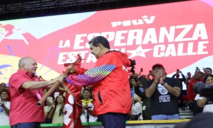 Nicolás Maduro aceptó la candidatura del PSUV para presidenciales del 28J