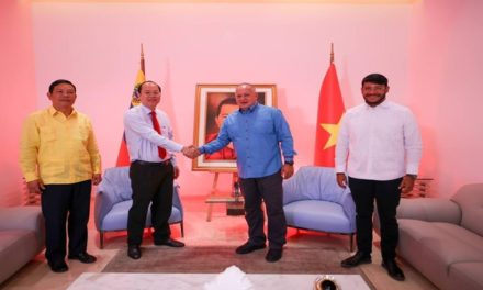 Partido Comunista de Vietnam y PSUV profundizan relaciones de hermandad