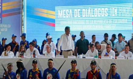 Gobierno colombiano y disidencias de FARC cerraron ciclo negociador