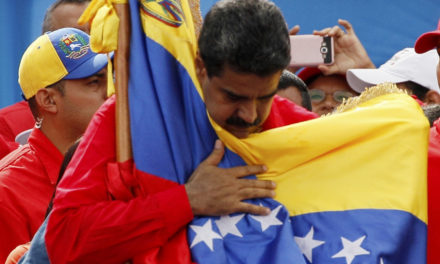 Presidente Maduro conmemora incorporación de la octava estrella al Tricolor Nacional
