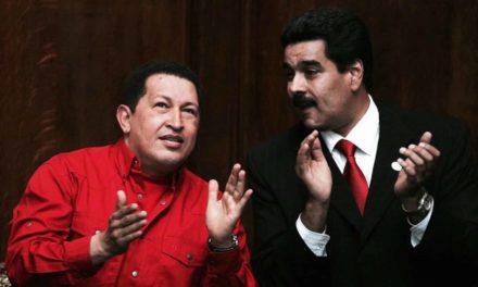Presidente Maduro: Los venezolanos seguiremos defendiendo la imagen y legado de Chávez