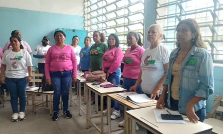 Inició formación de promotoras del Plan Parto Humanizado en Aragua