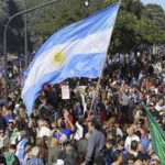 Trabajadores anuncian nueva jornada de protestas en Argentina
