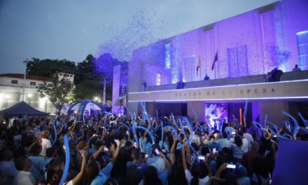 Mundo Azul de Aragua copó la escena en el TOM