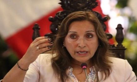 Presidenta de Perú pidió que adelanten su audiencia ante la Fiscalía