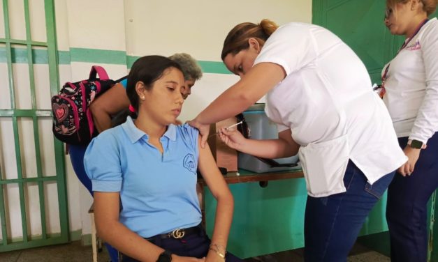Jóvenes y estudiantes recibieron atención integral de salud en Lamas