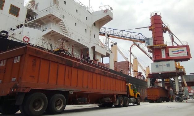 Muelle de Puerto Cabello moviliza más de 70 mil toneladas de mercancía