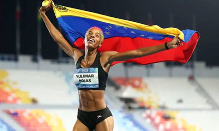 Fundación de Yulimar Rojas otorgará becas a atletas encaminados a París 2024