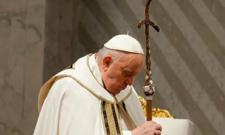 El papa Francisco llamó cese al fuego en guerras del Oriente Medio