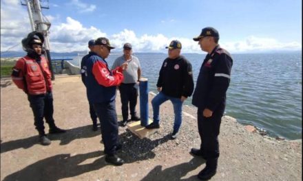 Autoridades supervisaron muro de contención del Lago Los Tacariguas
