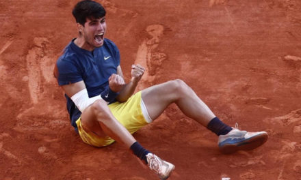 Alcaraz remonta hacia la gloria: Primer Roland Garros, tercer Grand Slam