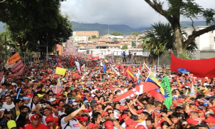 Nicolás Maduro: El pueblo venezolano está del lado de la paz y la seguridad