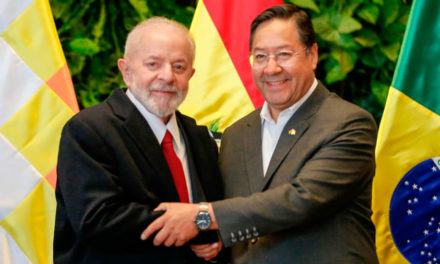 Luis Arce recibió a Lula en Bolivia