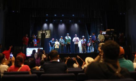 Presidente Nicolás Maduro rehabilitó Teatro Ribas en La Victoria