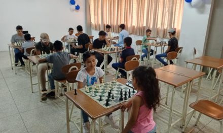 El ajedrez desarrolla estrategias para jugar en la vida