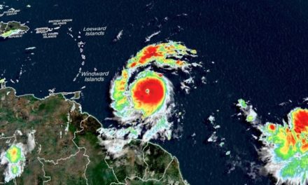 Suspenden vuelos hacia Los Roques por paso del huracán Beryl