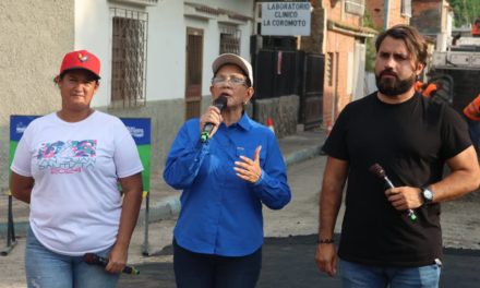 Realizado asfaltado con novedosa máquina recicladora en comunidades de Girardot