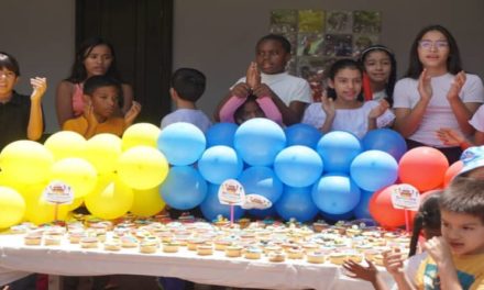 Celebraron cumpleaños tricolor de la Gran Misión Viva Venezuela