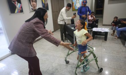 Gobernadora Karina Carpio continúa entregando calidad de vida a los aragüeños